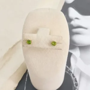 BRINCO PONTO DE LUZ STRASS VERDE 6 GARRAS 3MM