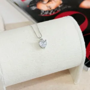 COLAR COM PINGENTE DE CORAÇÃO DE ZIRCONIA CRISTAL
