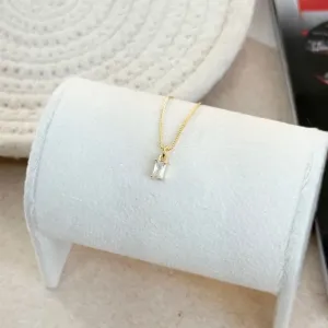 COLAR PINGENTE PONTO DE LUZ PEDRA BAGUETE PEQUENA
