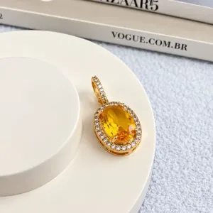 PINGENTE OVAL AMARELO COM ZIRCONIAS