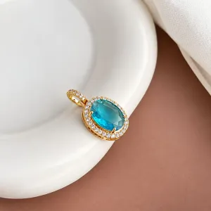 PINGENTE OVAL AZUL CLARO COM ZIRCONIAS