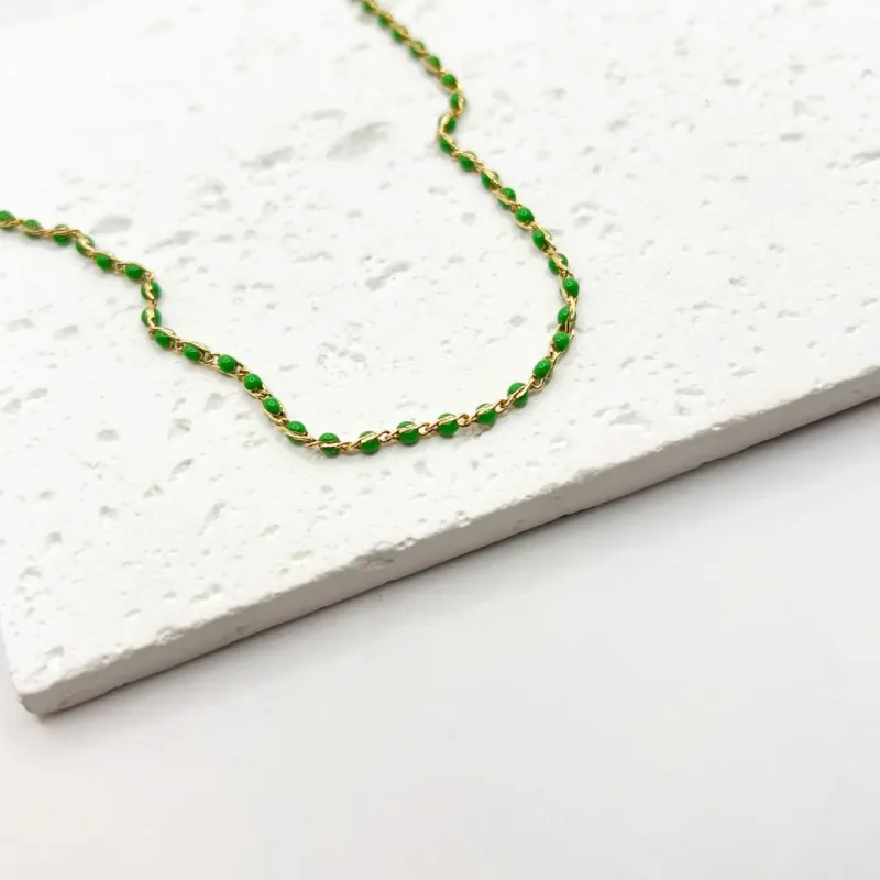 COLAR CHOKER RESINADA VERDE BANDEIRA 35CM+5CM EXTENSOR