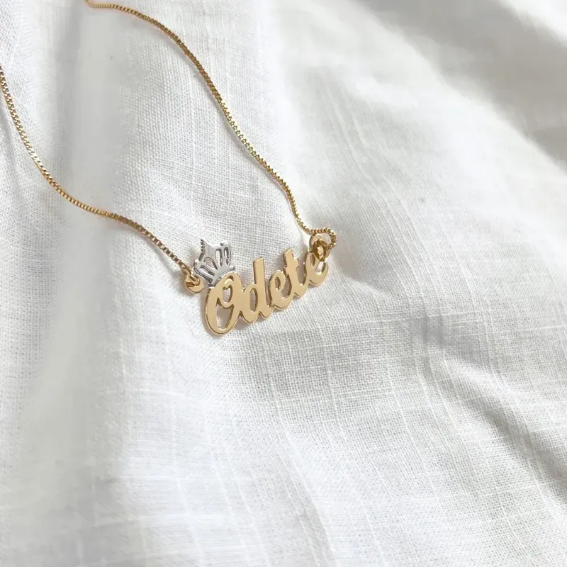 COLAR NOME COM DETALHES FONTE 06 - ODETE COM COROA