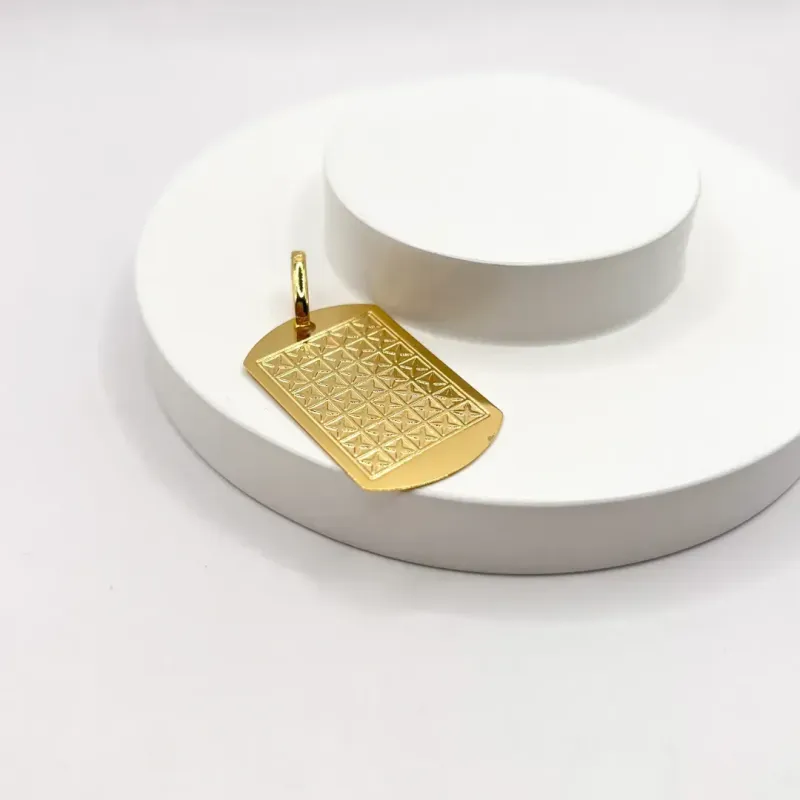 PINGENTE PLACA MASCULINA DETALHES