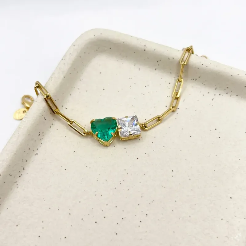 PULSEIRA CARTIER COM PEDRA CORAÇÃO E QUADRADA