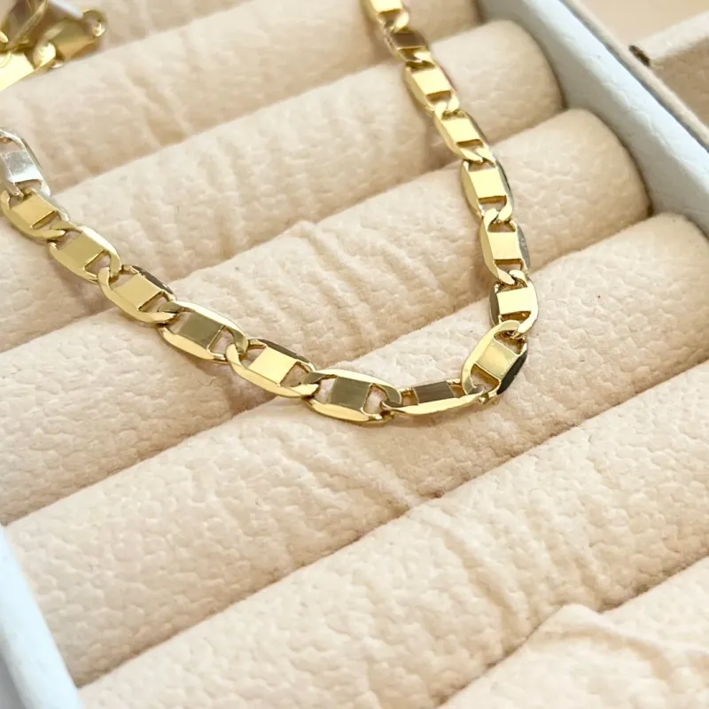 PULSEIRA COM ELO GUCCI E FECHO CAIXA