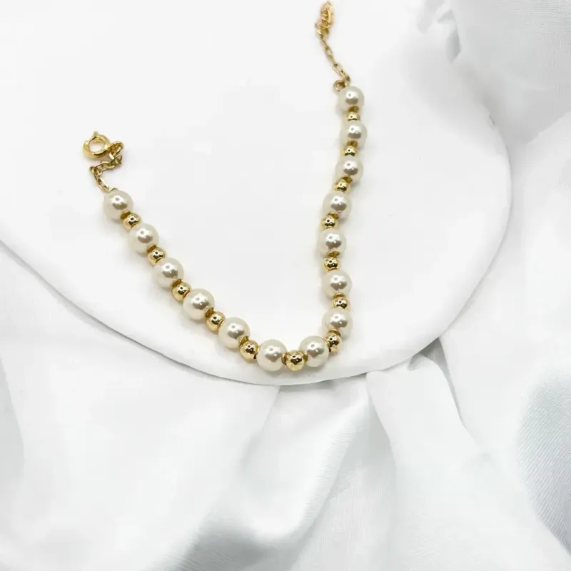 PULSEIRA PÉROLAS E BOLINHAS
