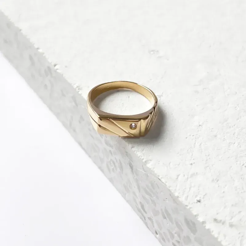 ANEL MASCULINO COM PEDRA DE ZIRCONIA