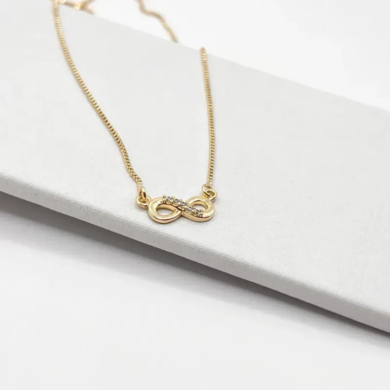 COLAR INFINITO COM 5 ZIRCONIAS 45CM