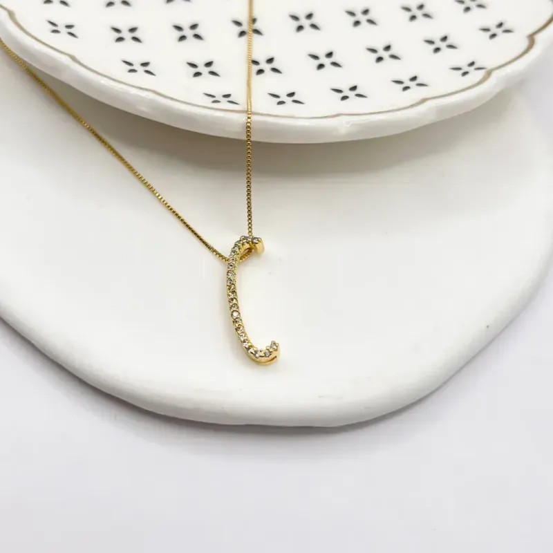 COLAR LETRA LONGA DE MICRO ZIRCONIAS - C