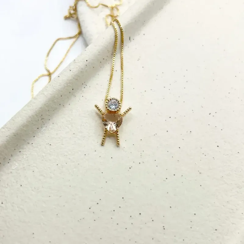COLAR MENINA PEDRA SALMÃO COM ZIRCONIA NA CABEÇA