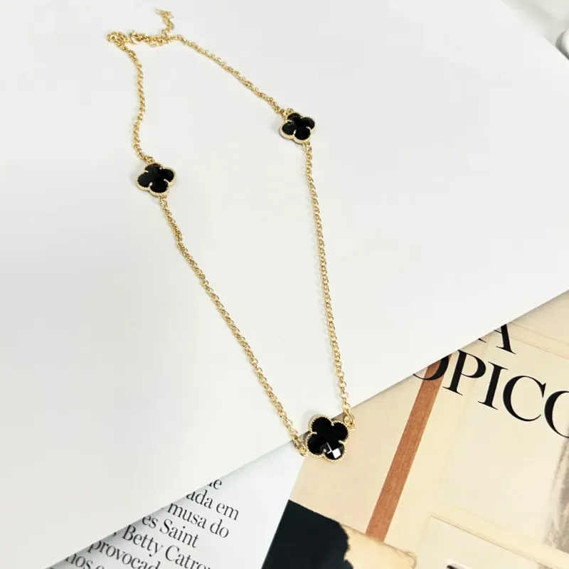 COLAR CHOKER 3 TREVOS PRETO 50CM + 5CM EXTENSOR
