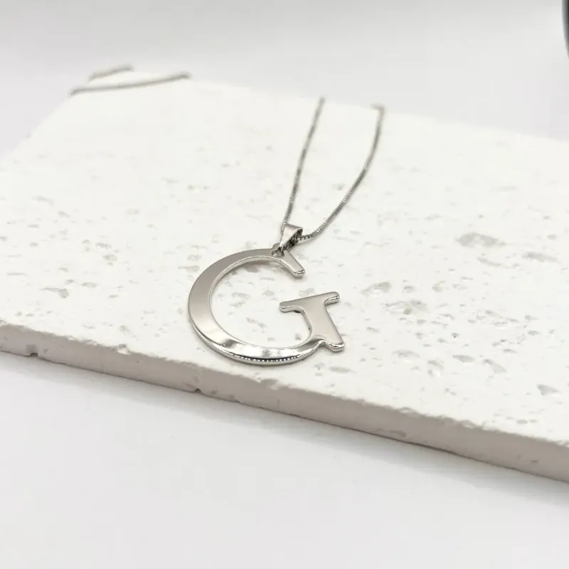 COLAR PINGENTE LETRA 3CM - G