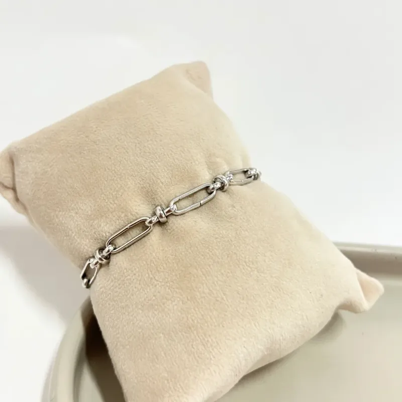PULSEIRA ELOS AMARRADOS