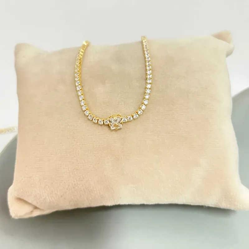 COLAR CHOKER RIVIERA COM PEDRA MAIOR NO CENTRO