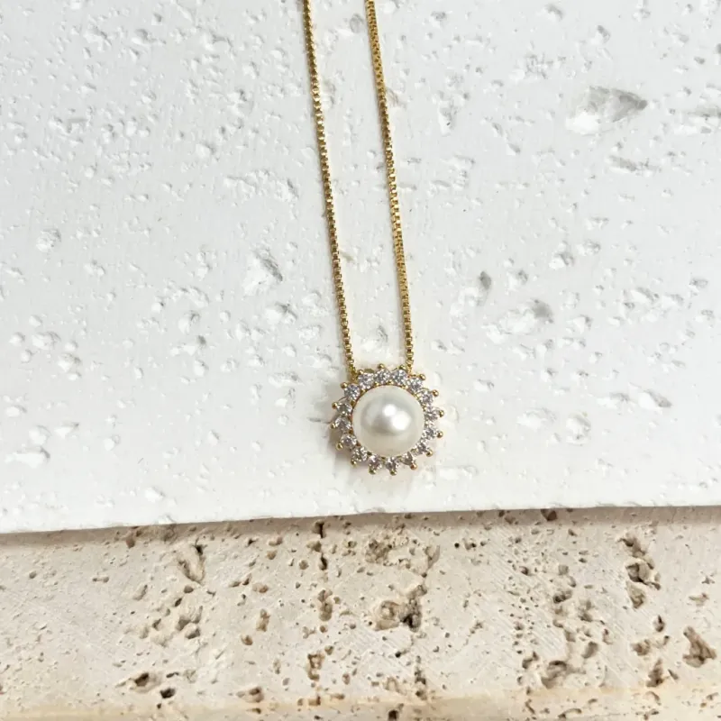 COLAR PRINCESA COM PÉROLA