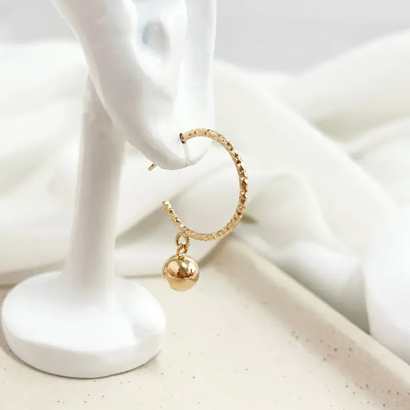 BRINCO ARGOLA FIO DIAMANTADO COM ESFERA