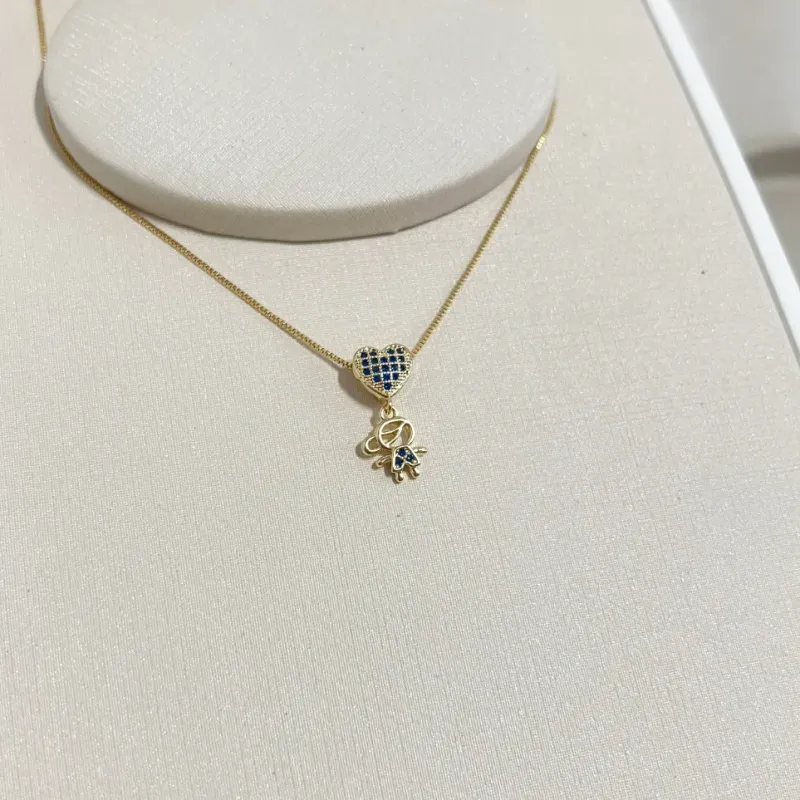 COLAR MENINO COM CORAÇÃO ZIRCONIA AZUL