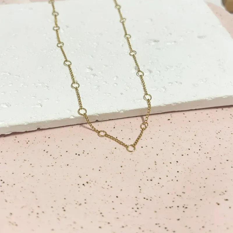 COLAR CHOKER TRABALHADO E CÍRCULO 40CM