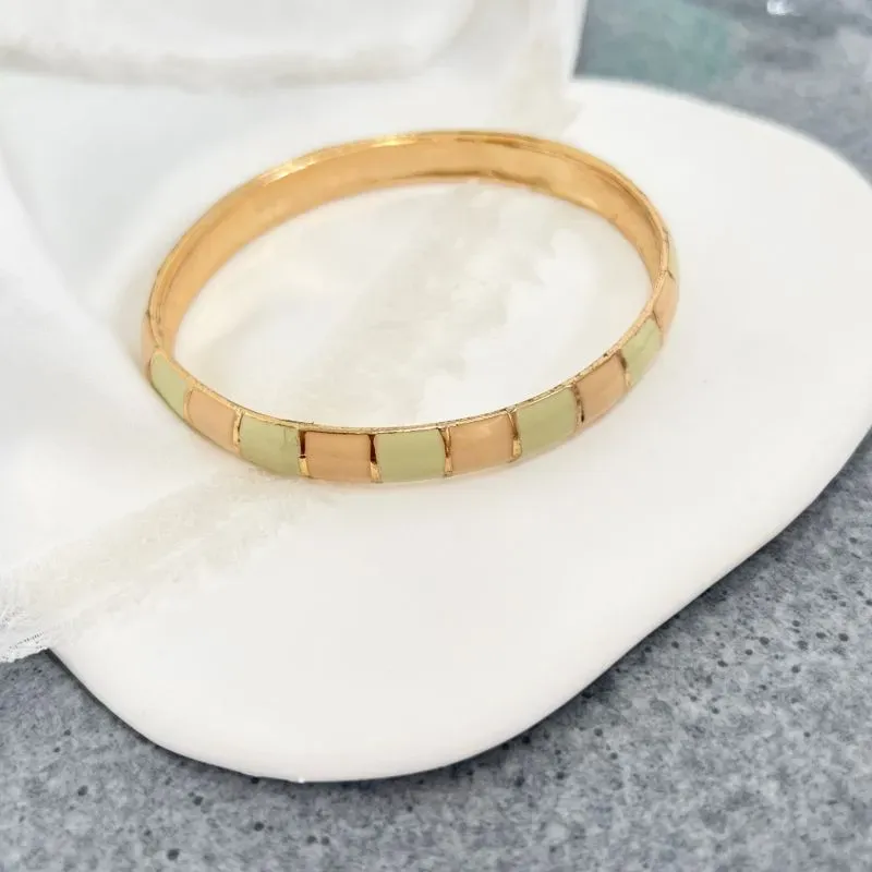 BRACELETE RESINADO LISTRAS