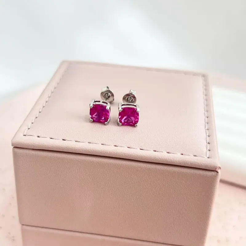 BRINCO QUADRADO ZIRCONIA ROSA PINK