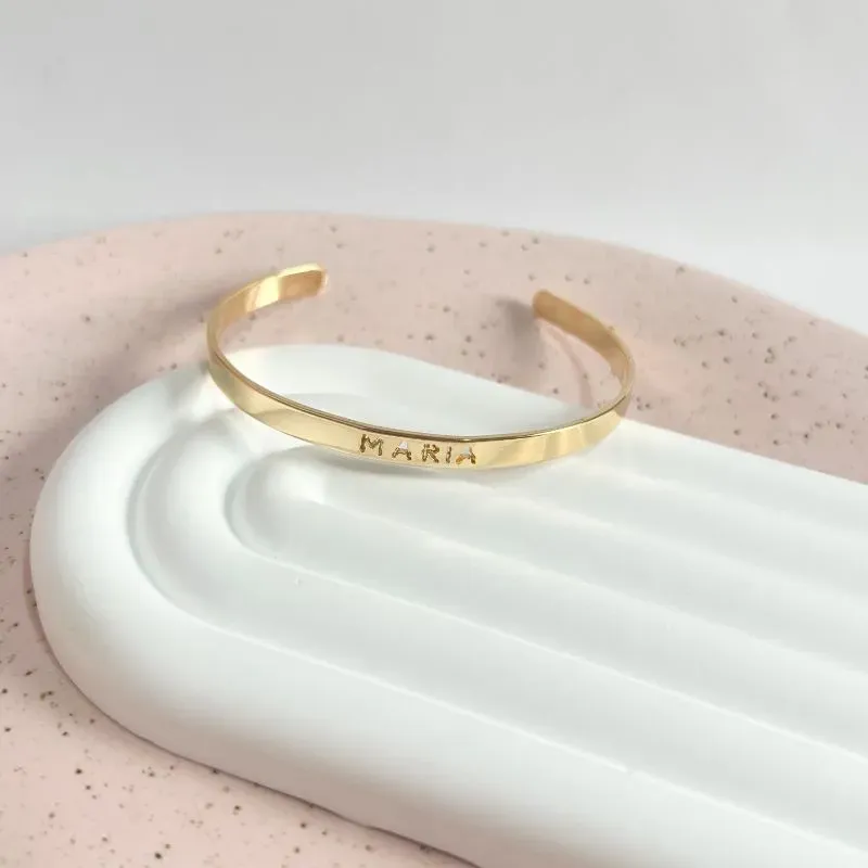 BRACELETE PERSONALIZADO COM CORTE A LASER - MARIA