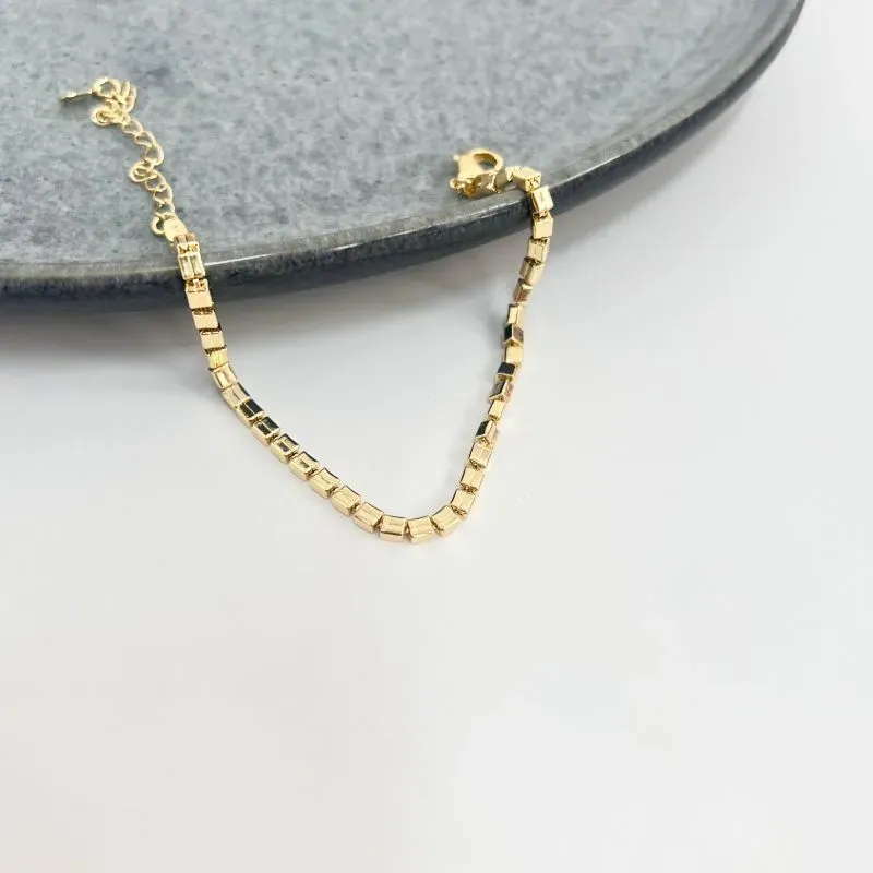 PULSEIRA MINI QUADRADOS