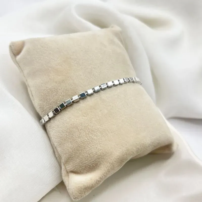 PULSEIRA MINI QUADRADOS