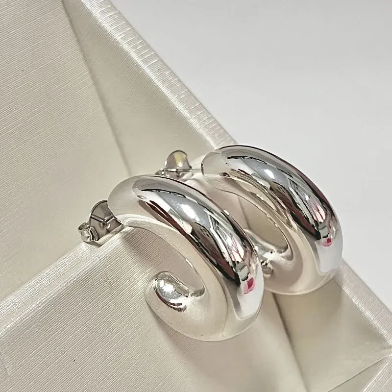 BRINCO ARGOLA ABS FAMOSA