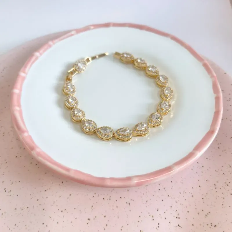 PULSEIRA GOTAS COM PEDRAS CRISTAIS