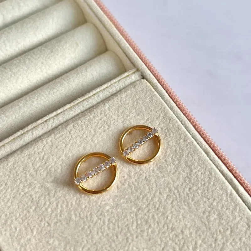 BRINCO CÍRCULO COM ZIRCONIA