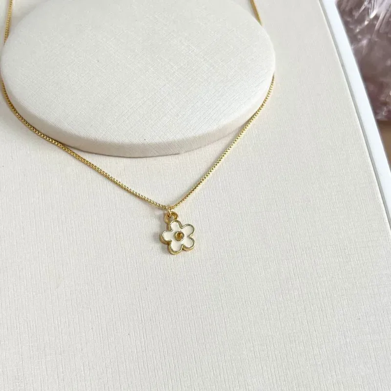 COLAR INFANTIL FLOR AMARELINHA