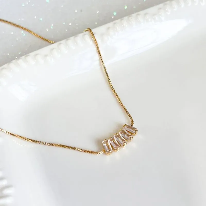 COLAR CHOKER 5 BAGUETES