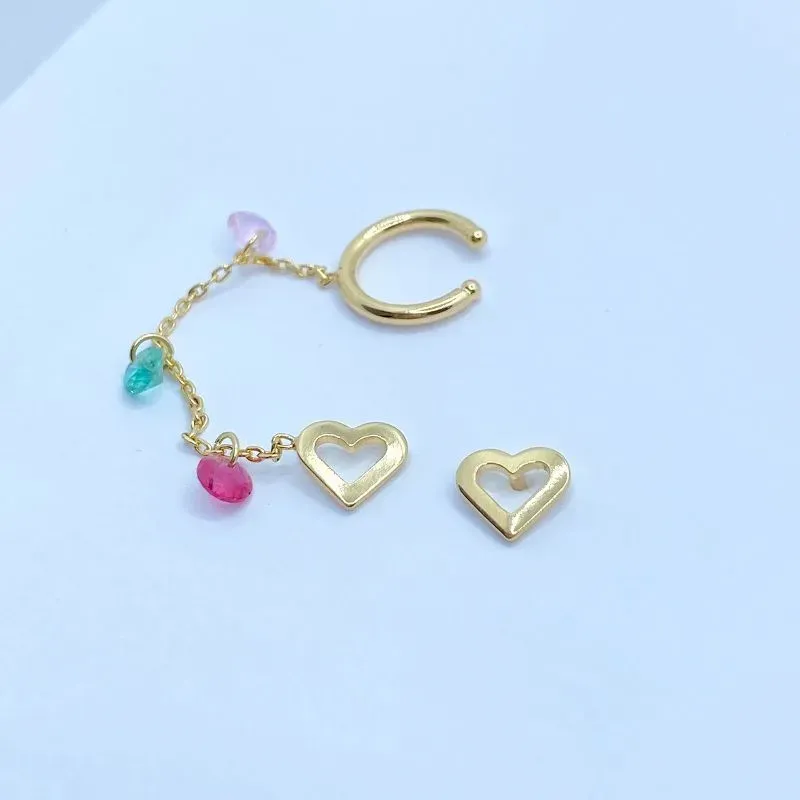 BRINCO CORAÇÃO COM PIERCING DE UM LADO