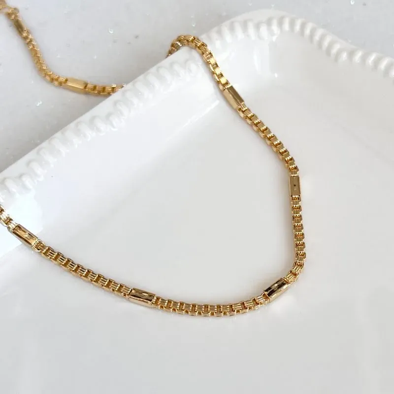 COLAR CHOKER 2.5 TRABALHADA COM CANUDO 40CM