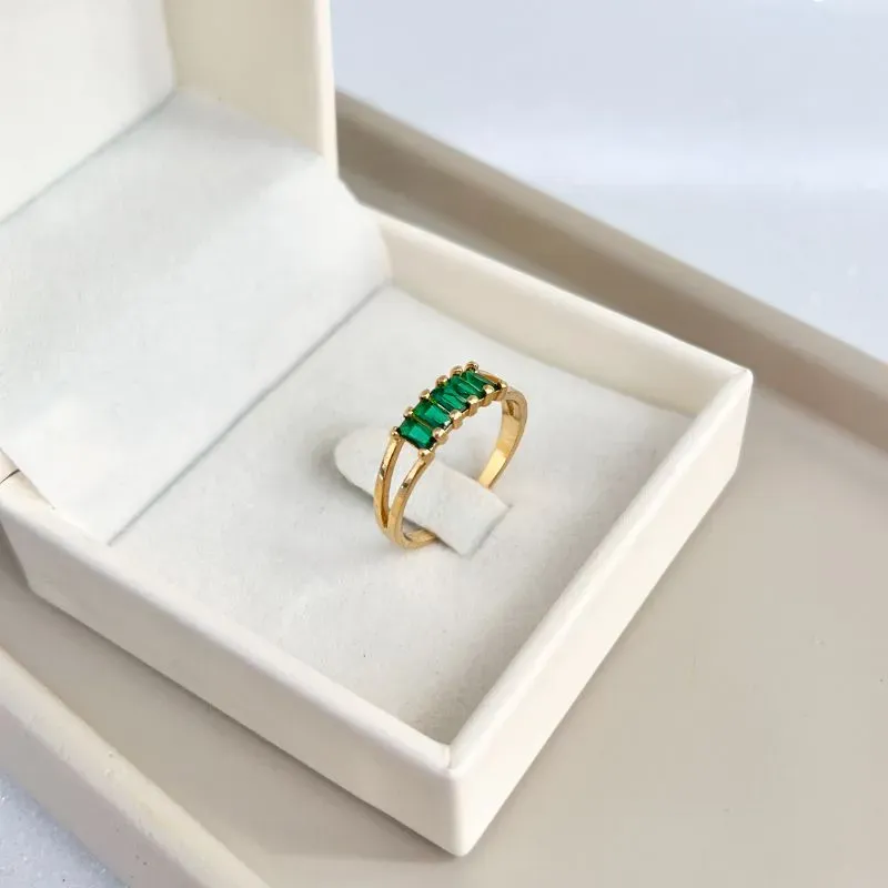 ANEL 5 BAGUETES VERDE ESMERLDA