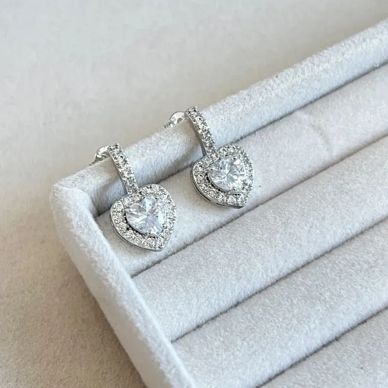 BRINCO CORAÇÃO COM PÉ