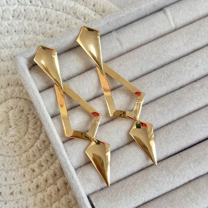 BRINCO LONGO GEOMÉTRICO LISO