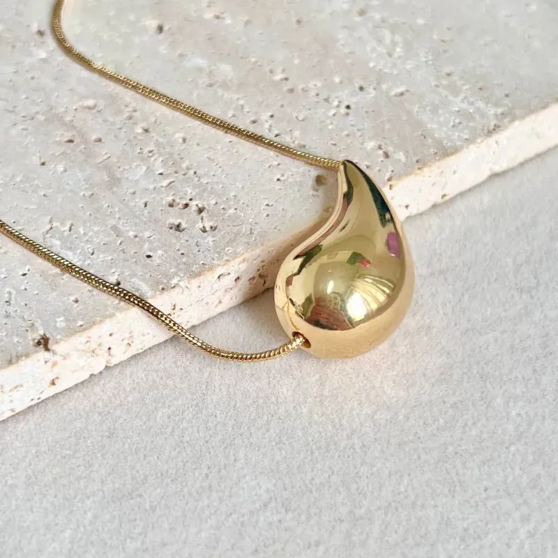 COLAR RABO DE RATO  COM PINGENTE DE GOTA