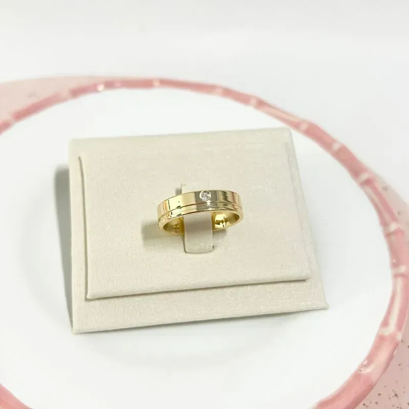 ANEL ALIANÇA FRISO E PEDRA