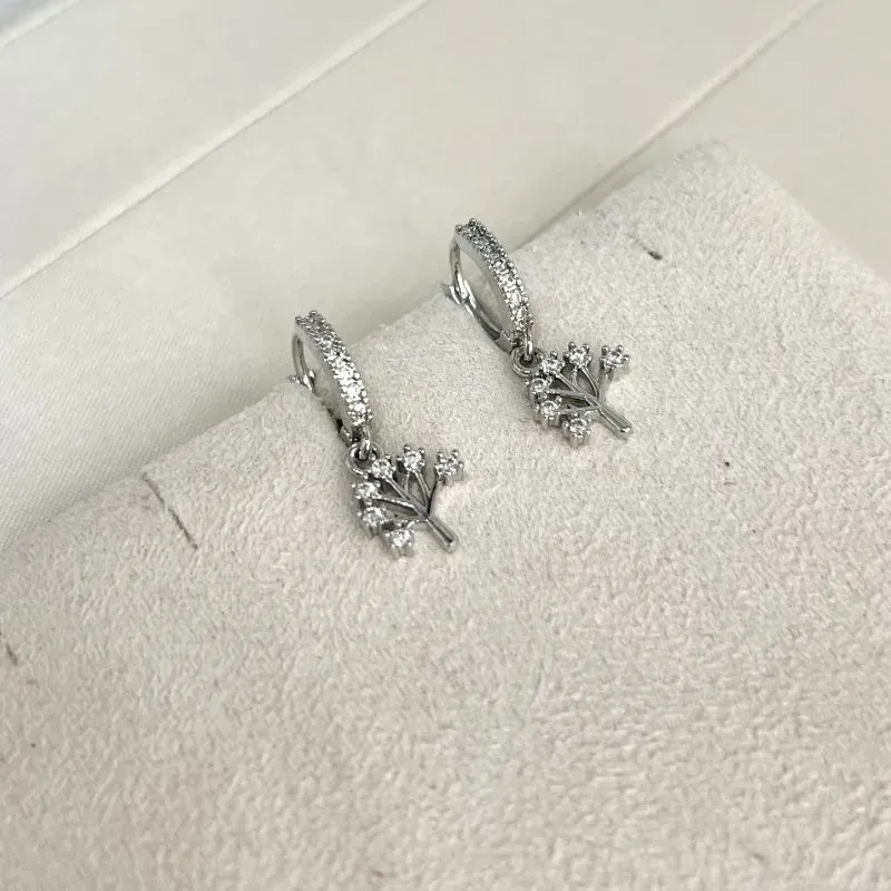 BRINCO ARGOLA ARTICULADA COM PINGENTE ÁRVORE DA VIDA