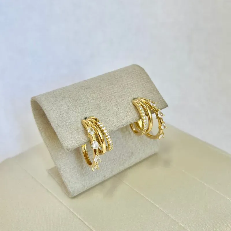 BRINCO ARGOLA TRIPLA PEDRARIA