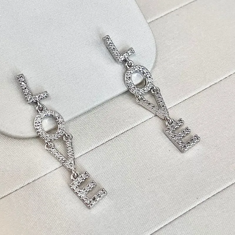 BRINCO LOVE CRAVEJADO