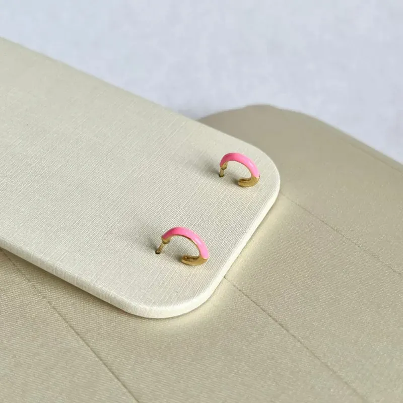 BRINCO MINI ARGOLINHA ROSA RESINADA