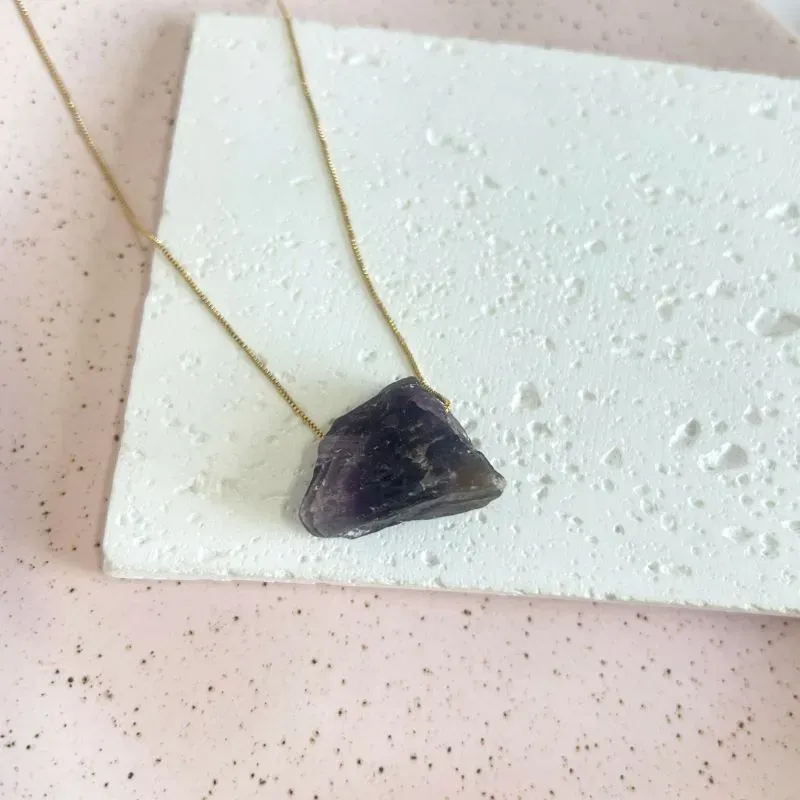 COLAR PEDRA NATURAL AMETISTA