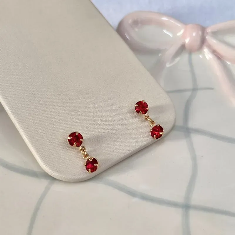 BRINCO 2 PONTOS DE STRASS - VERMELHO