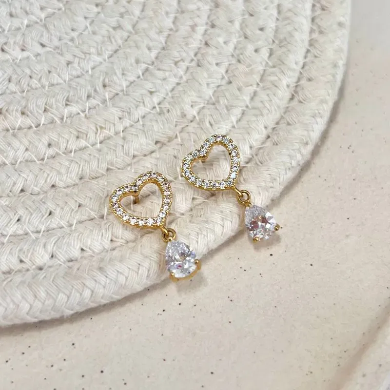 BRINCO CORAÇÃO COM GOTA