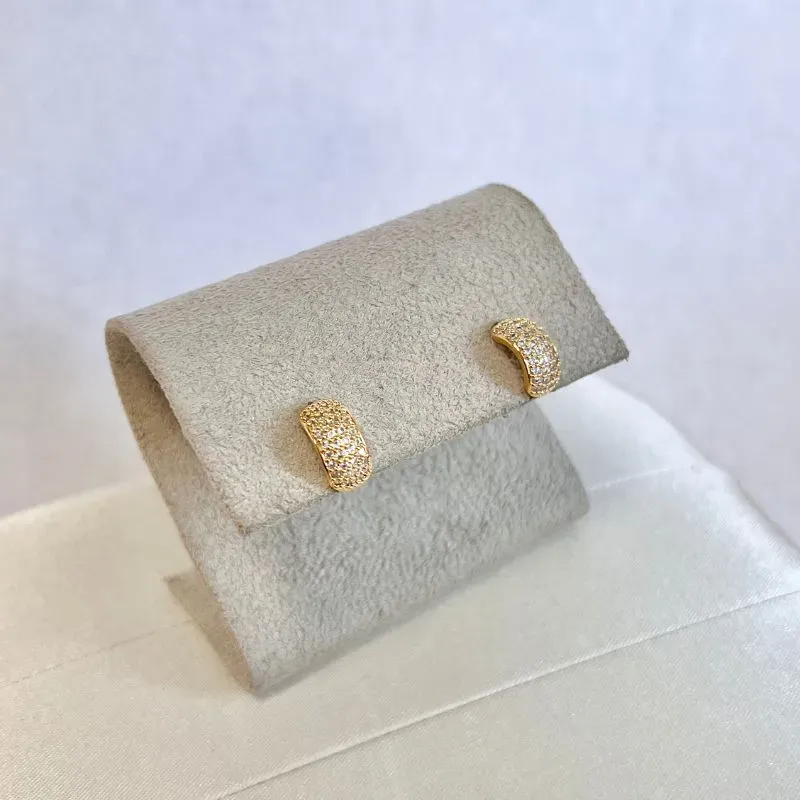 BRINCO MEIA ARGOLA CRAVEJADA