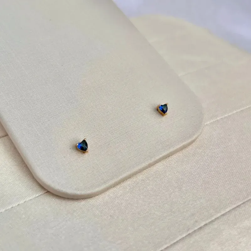 BRINCO MICRO CORAÇÃO SAFIRA