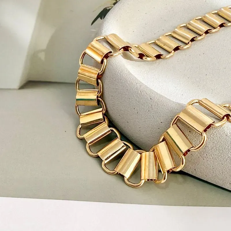 COLAR CHOKER ELOS ENCAIXADOS